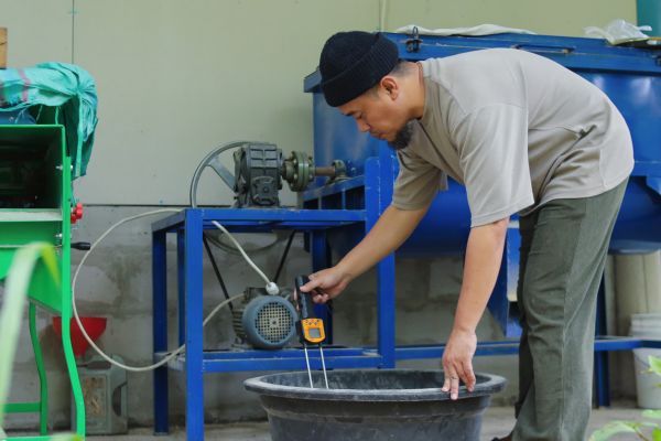 how to compost at home