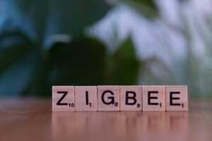 Zigbee vs Z-Wave: Key Differences for Smart Home Devices